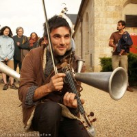 Le chant des Pavillons- La fauuse compagnie-La fête du Logelloù 2014